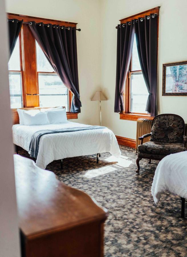 Town Hall Inn Lead Bagian luar foto